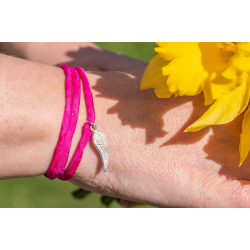 Silk Wing Bracelet single