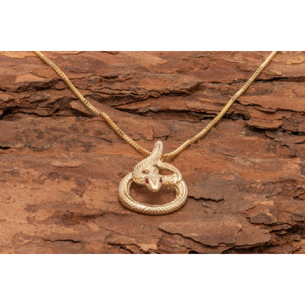  Sapphire Snake Pendant