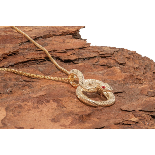  Sapphire Snake Pendant